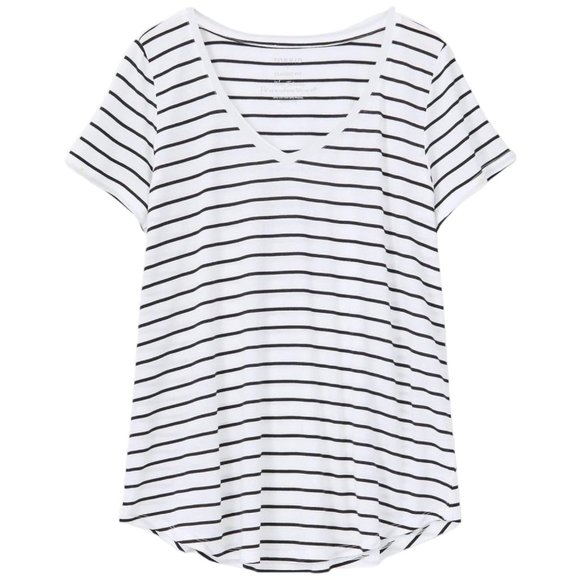 torrid Tops - TORRID Girlfriend Heritage Slub V-Neck Tee Size 3X 22/24 NEW